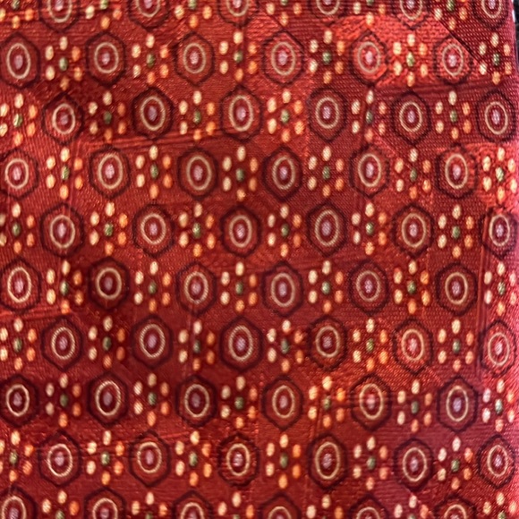 Tie - Picture 2 of 3